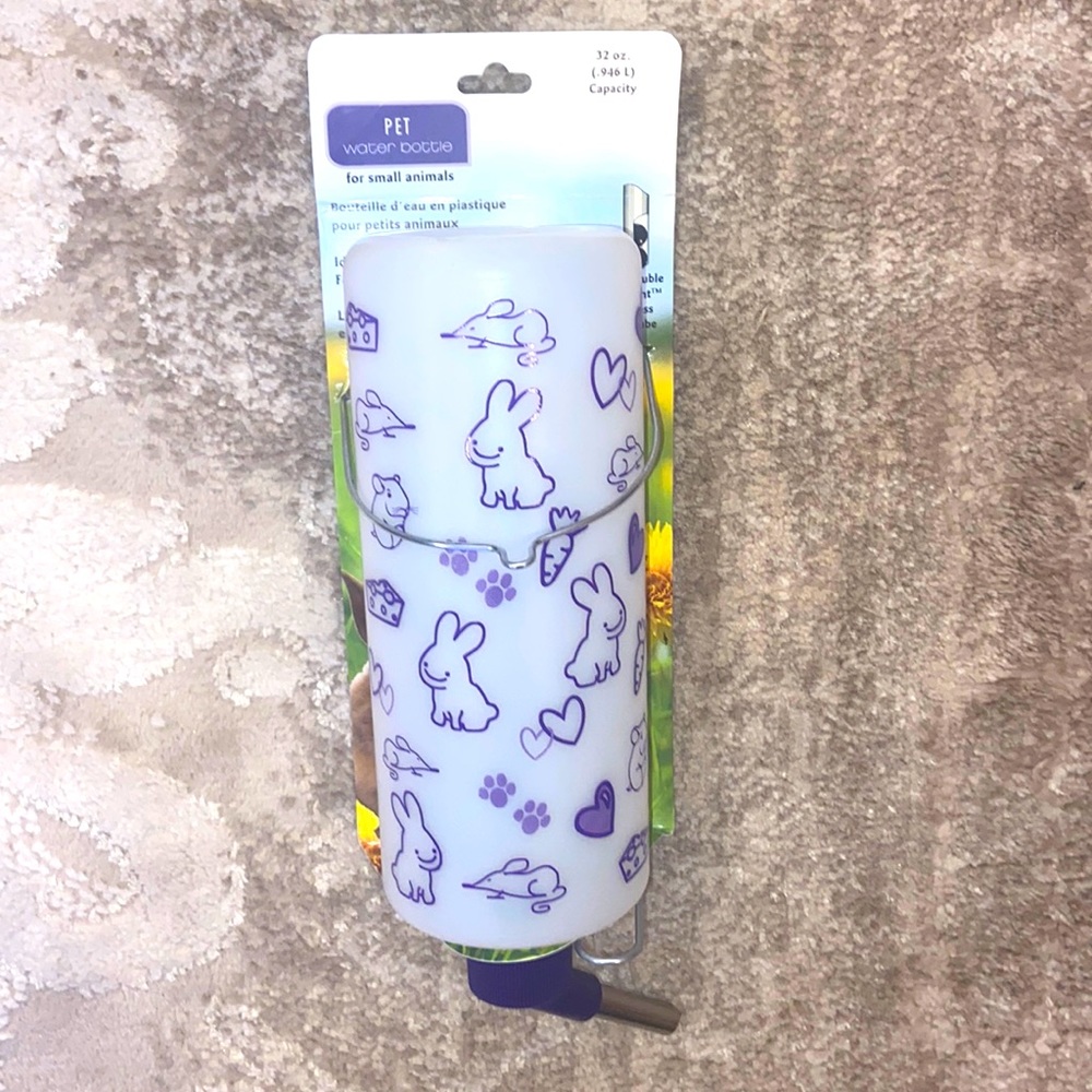 NWT pet water bottle